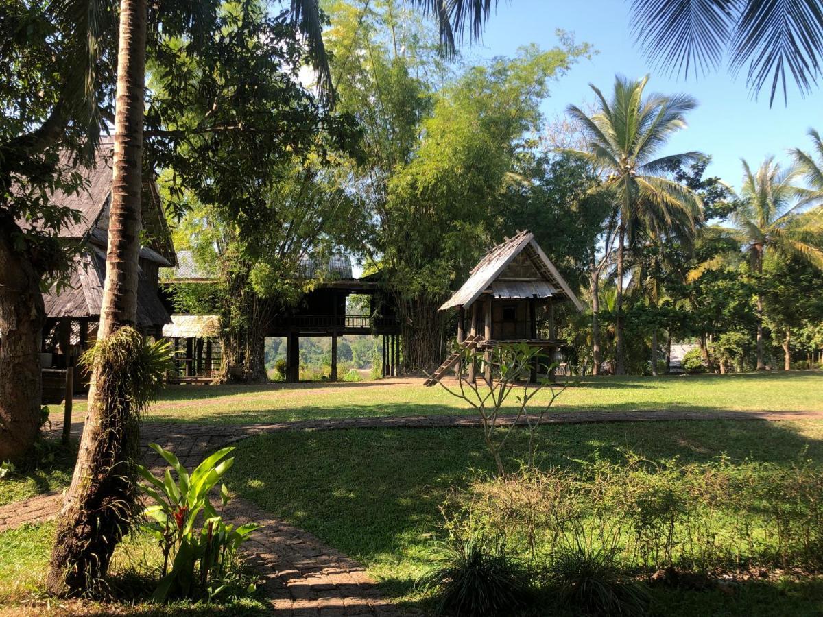 On The Mekong Resort Luang Prabang Exterior photo